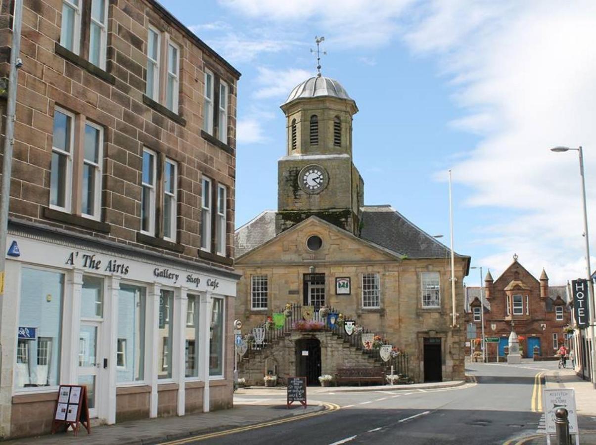 Nithsdale Hotel Sanquhar Exterior photo